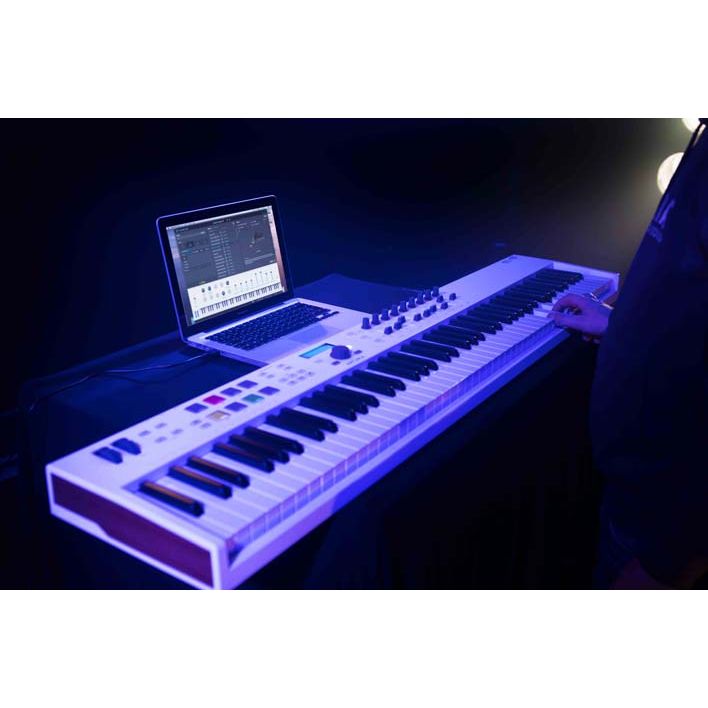KeyLab Essential 88 by Arturia | MIDI keyboard, 88 Keys, Light-Weight Master Controller