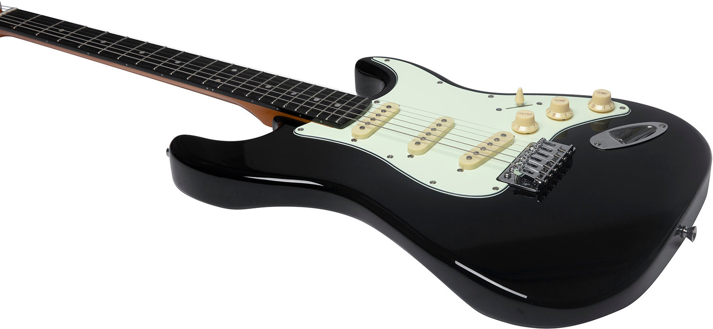 EKO ST 300 | Черен финиш | Електрическа китара тип Strat