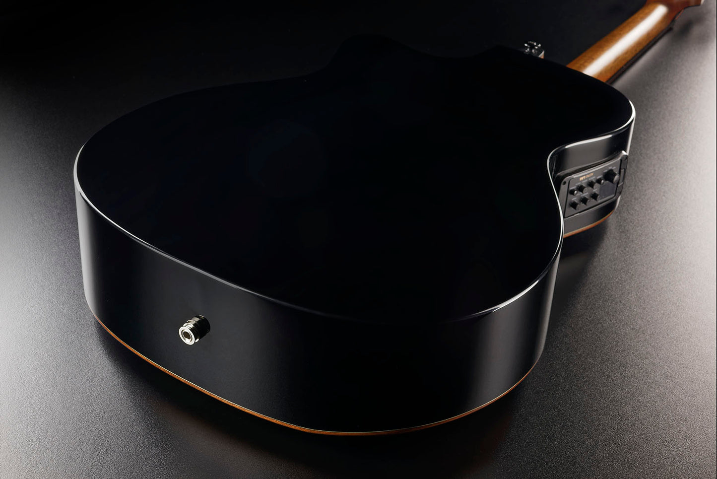 LÂG T118ABCE Tramontane | Fekete | 118 auditorium bevel cutaway LTD elektroakusztikus gitár