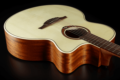 LÂG T177JCE Tramontane | Jumbo Electric-Acoustic Acoustic Guitar