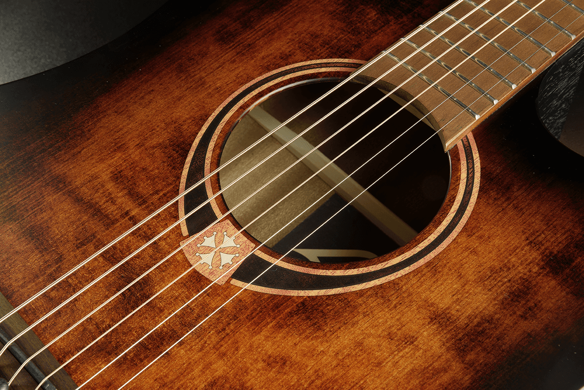 LÂG T70DCE Tramontane | Negru | Chitară electro-acustică dreadnought cu cutaway