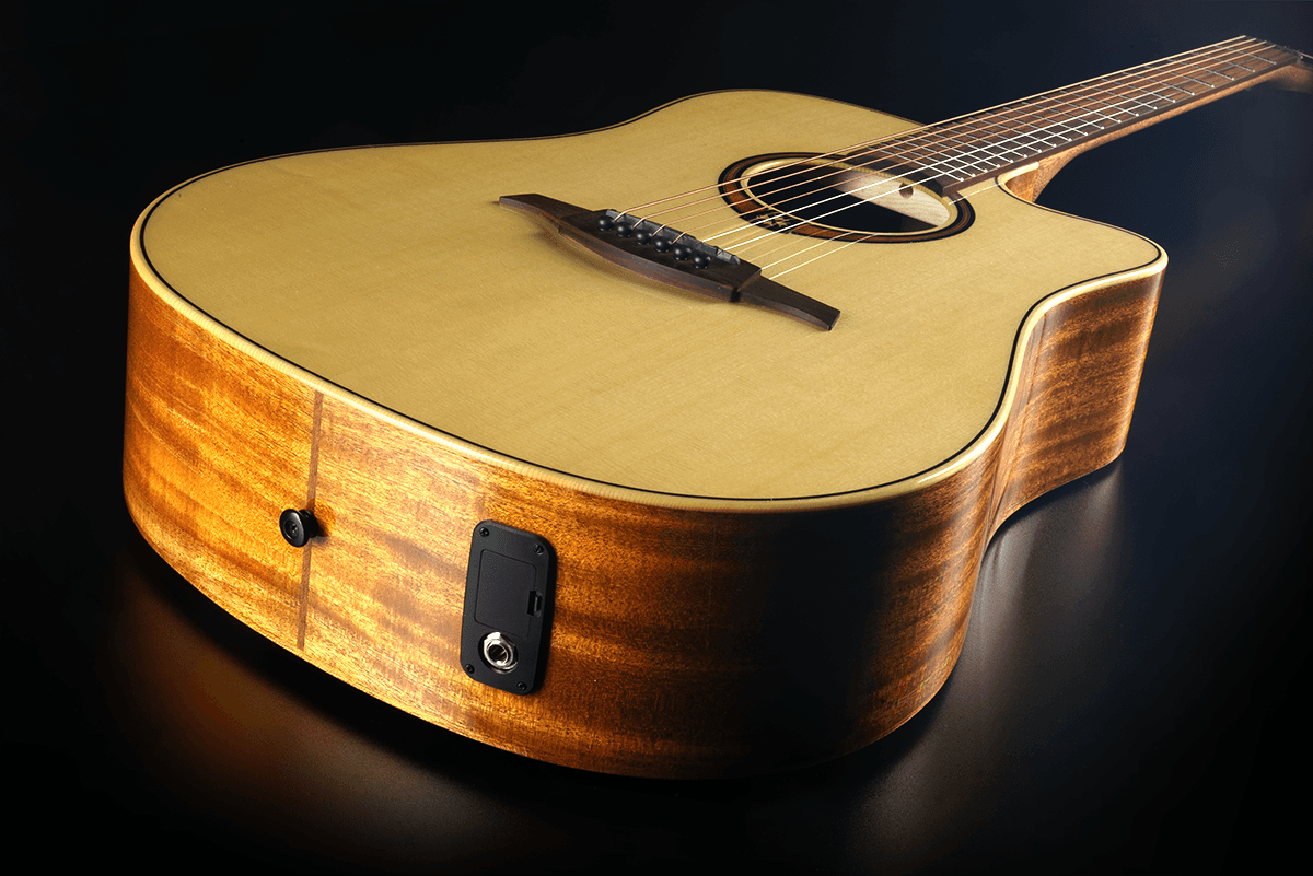 LÂG Dreadnought | Cutaway Electro-Acoustic Guitar