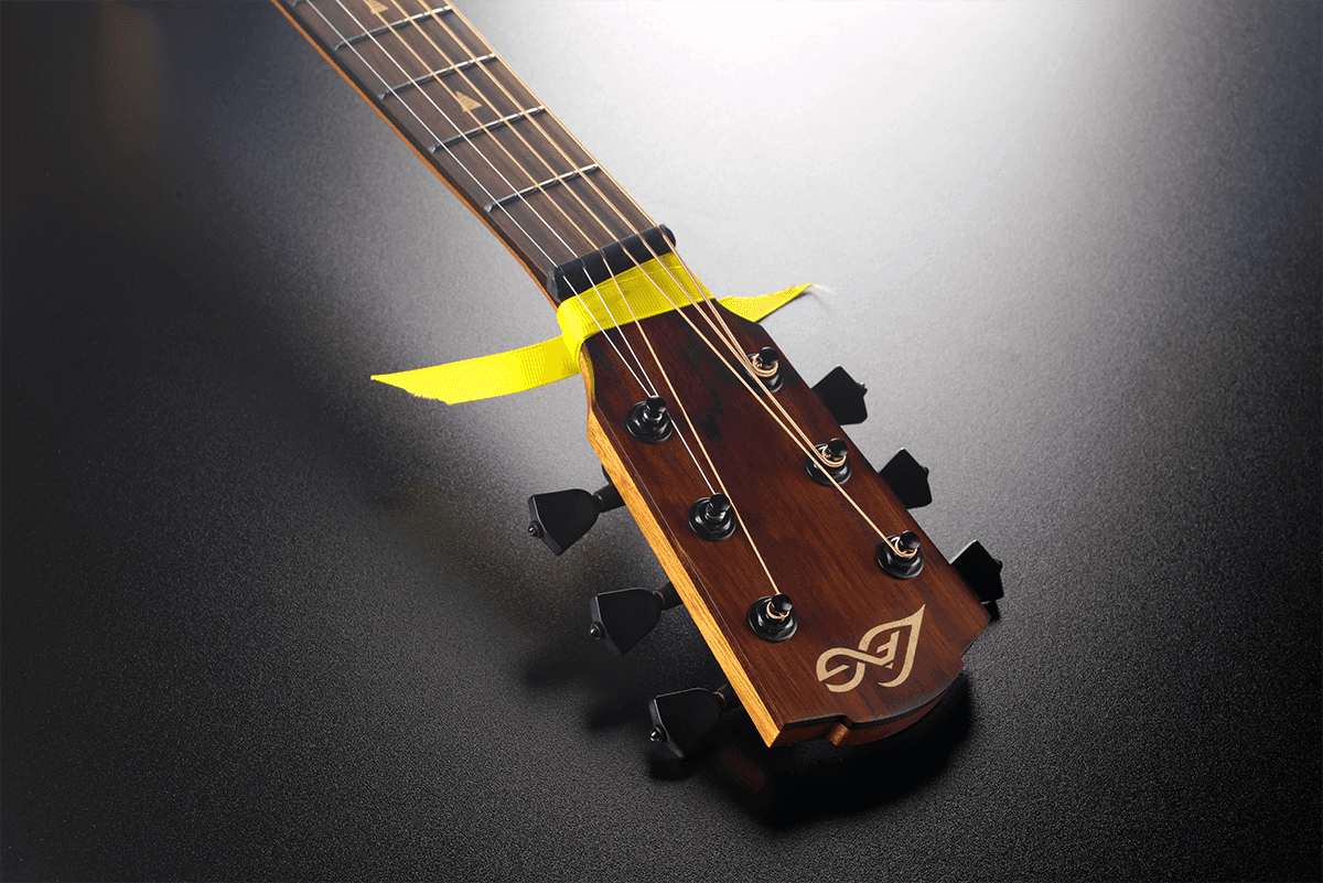 LÂG Travel | Vianney Signature akustično-električna električna gitara