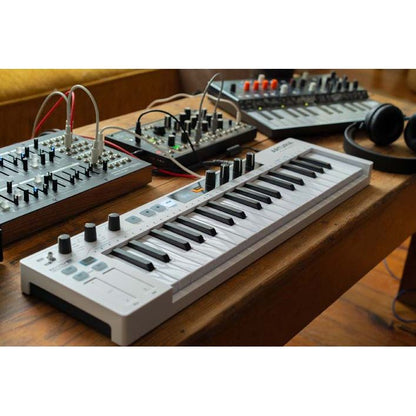 Arturia KeyStep 37 | 37-note controller, with included software